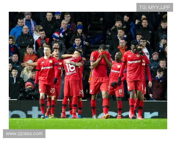 黑森林奇迹缔造者德甲中游球队逆袭之路与生存智慧揭秘 黑森林奇迹缔造者德甲中游球队逆袭之路与生存智慧揭秘