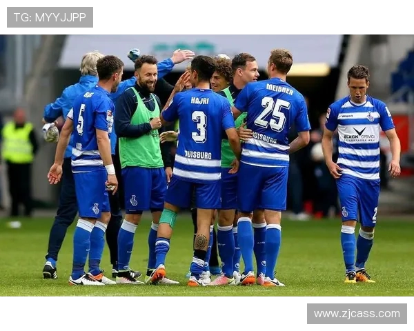 德甲都是哪个球队：深入解析德甲联赛的参赛球队及其历史